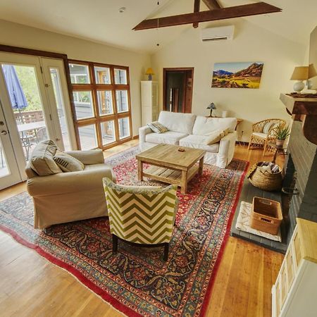 Rivers Breeze Relaxing Riverside Cabin With Private Suite Kayaks Healdsburg Dış mekan fotoğraf